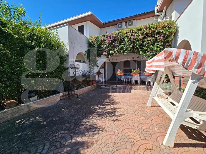 Casa trilocale in vendita in Via Cavour, Tortoreto
