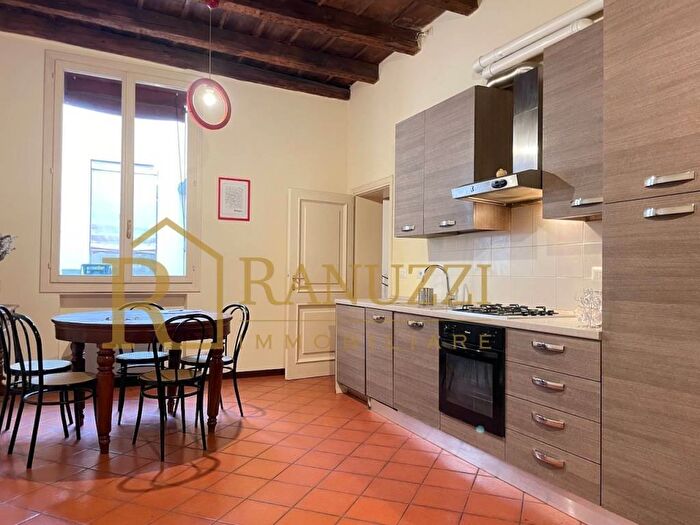 Appartamento quadrilocale in affitto in Via Santo Stefano, Centro Storico, Bologna