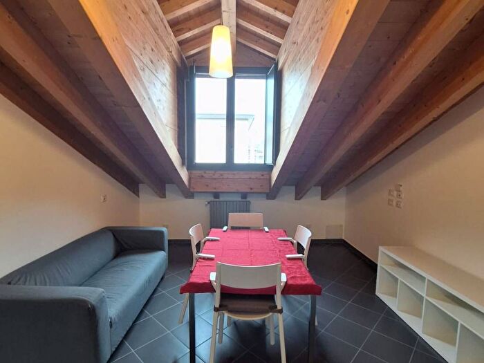 Casa bilocale in affitto in Via Monte Peralba, Santa Giulia, Milano