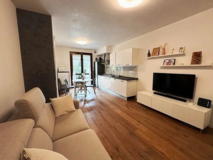 Appartamento trilocale in vendita in Via Ilaria Alpi, Mirano