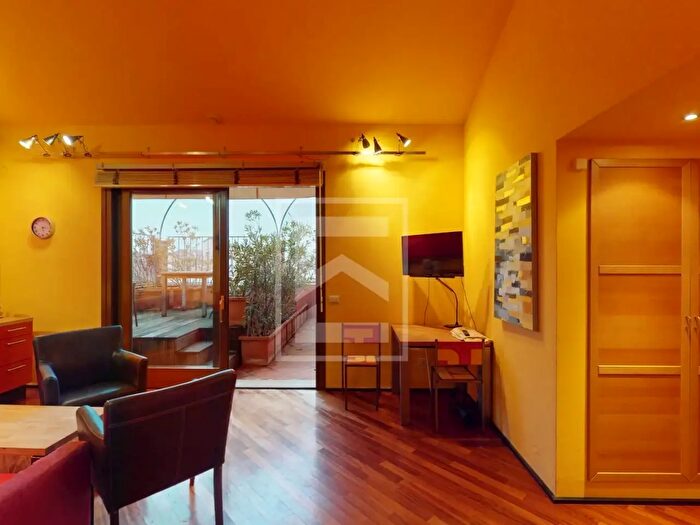 Appartamento trilocale in vendita in Località Sermana, Peschiera Del Garda