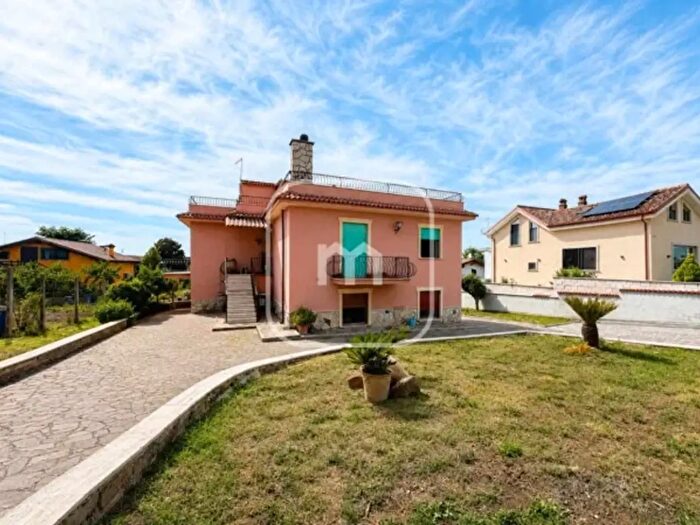 Casa quadrilocale in vendita in Via Gioacchino Rossini, Zagarolo