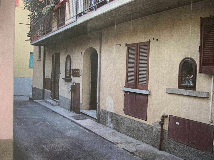 Appartamento trilocale in affitto in Via Buratti, Redona, Bergamo