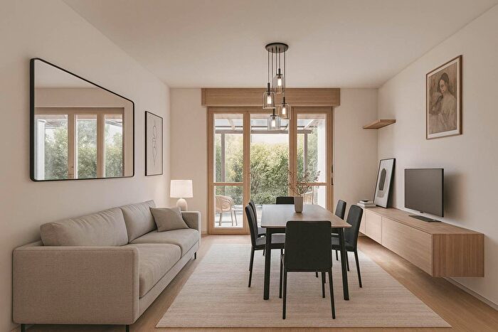 Appartamento trilocale in vendita in Via Nazario Sauro, Salo