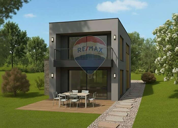 Casa quadrilocale in vendita in Via alle Selve, Tavernerio