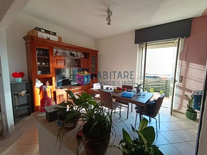 Appartamento con 5 locali in vendita in Livorno