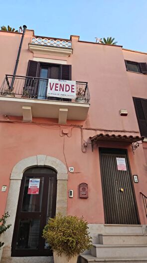 Casa quadrilocale in vendita in Via Mura San Francesco, Andria