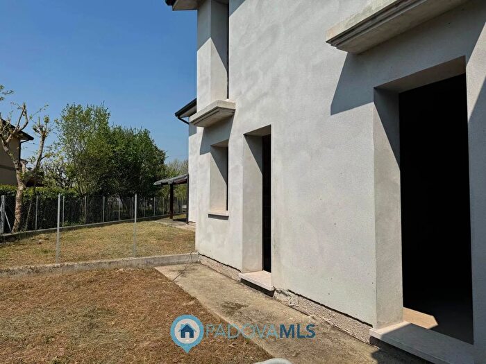 Casa quadrilocale in vendita in Via Bassa Taggì di Sopra, Villafranca Padovana