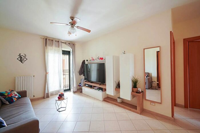 Appartamento trilocale in vendita in Via Emilia Palo del Colle Bari, Palo Del Colle