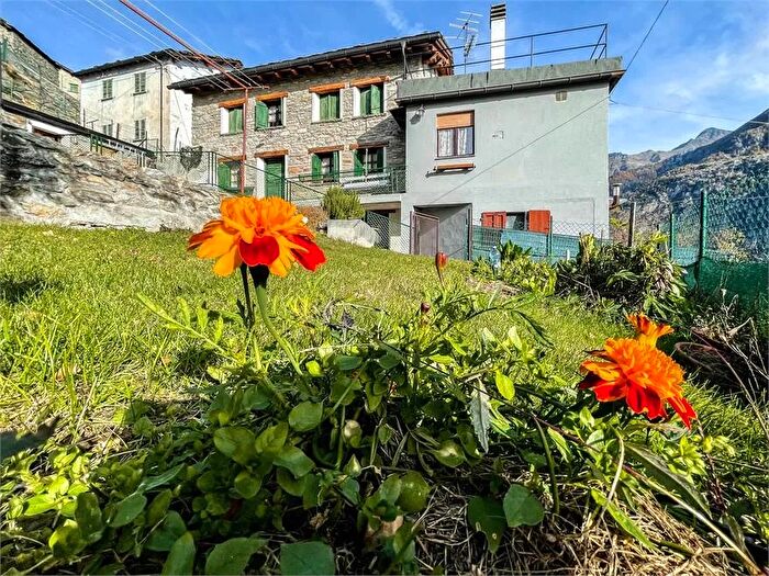 Appartamento quadrilocale in vendita in Olmo San Giacomo Filippo So, San Giacomo Filippo