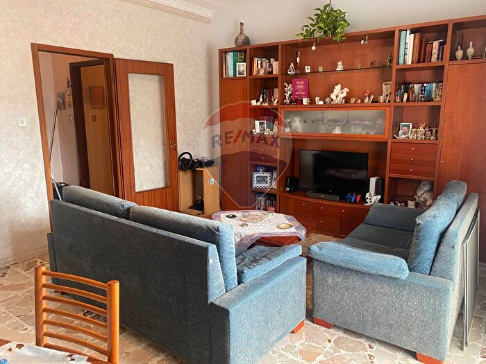 Appartamento con 5 locali in vendita in Viale delle Medaglie dOro G, Catania