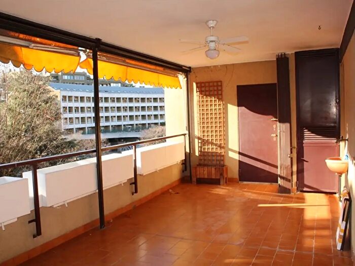 Appartamento trilocale in vendita in Via Fraschini, Milano