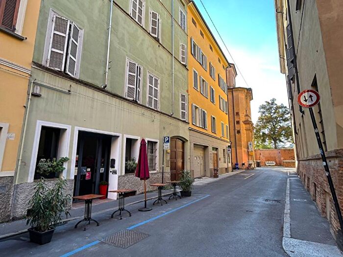 Appartamento bilocale in affitto in Strada Ospizi Civili, Centro Storico, Parma