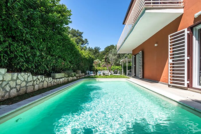 Casa con 6 locali in vendita in Viale delle Rughe, Formello