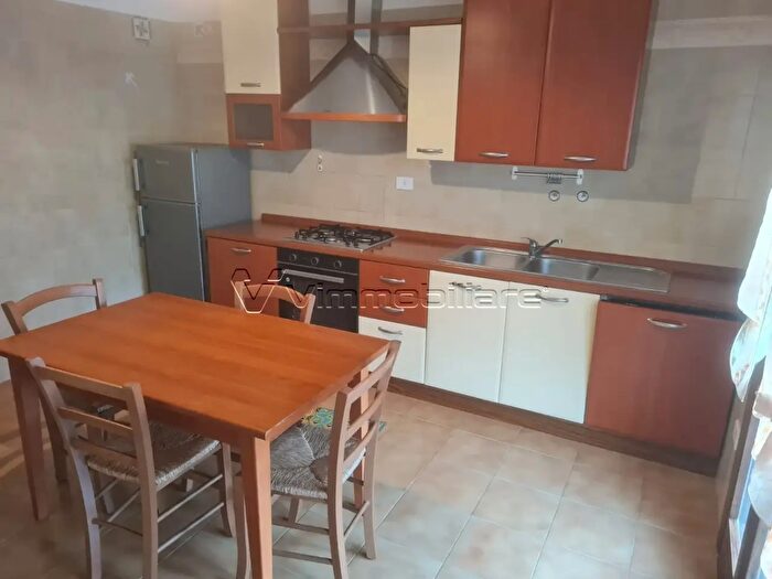 Appartamento quadrilocale in affitto in Via Roma, Agugliaro