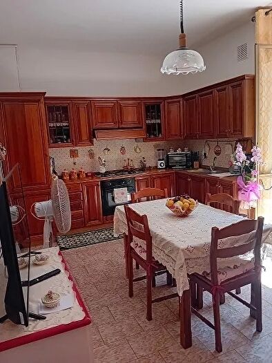 Casa con 5 locali in vendita in Via Collemese Vico °, Orsogna