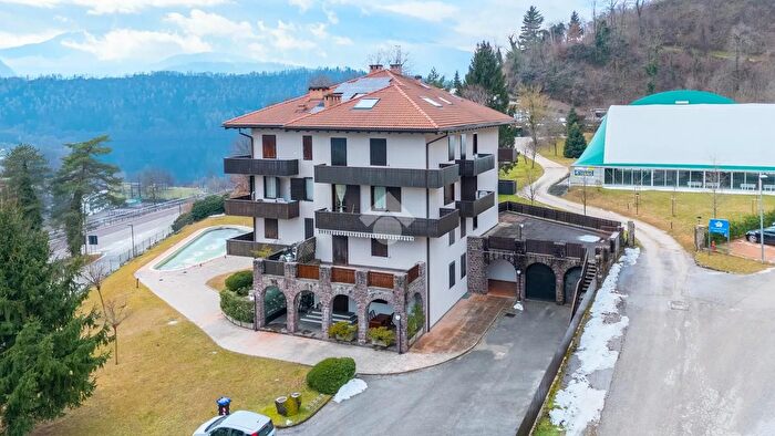 Appartamento bilocale in vendita in Via San Biagio, Levico Terme