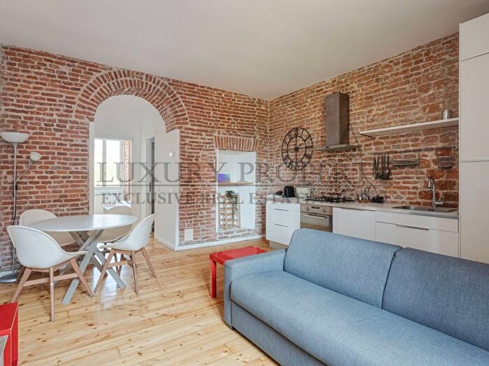 Appartamento bilocale in affitto in Via Gaetano De Castillia, Isola, Milano