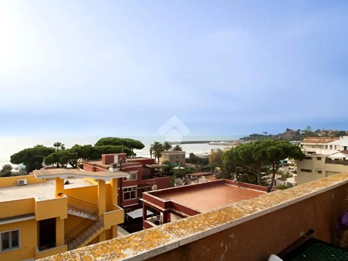 Appartamento monolocale in vendita in Via Corallo, Santa Marinella