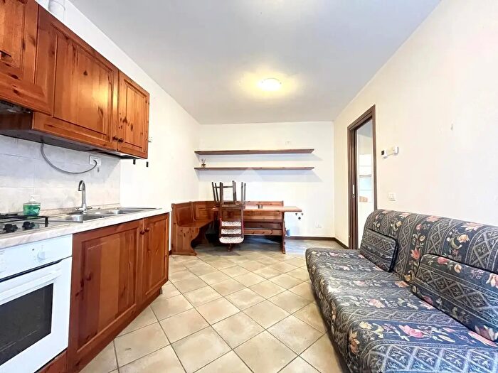 Appartamento bilocale in vendita in Via Stelvio, Sondalo