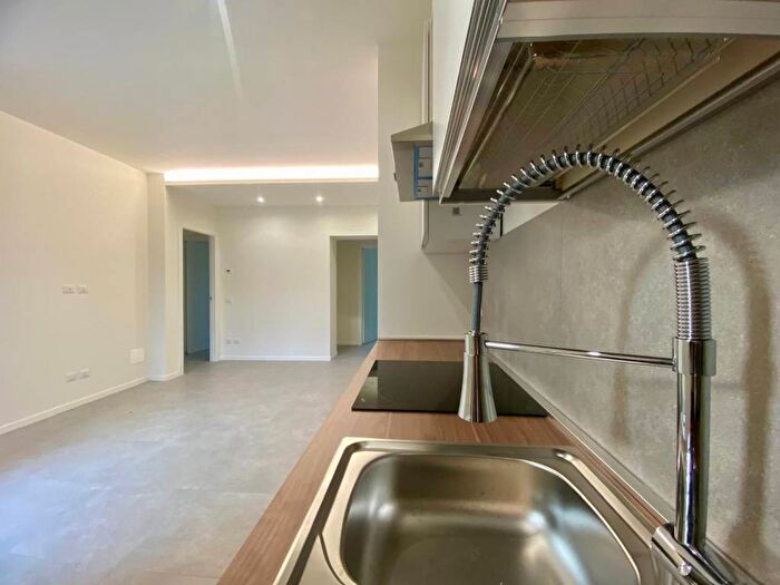 Appartamento trilocale in affitto in Via Bonfiglio Zanardi, Ponte Rosso Le Braide Campoferro, Voghera