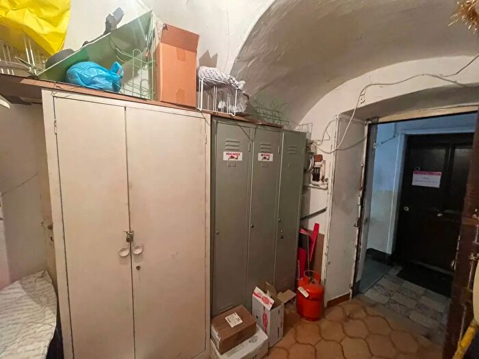 Appartamento bilocale in vendita in Via De Benedetti, Sanremo