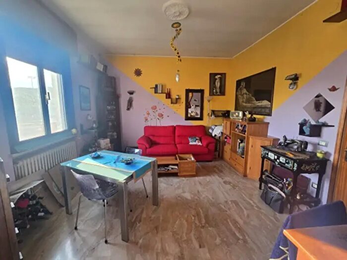 Appartamento bilocale in vendita in Via Solferino, Fornovo Di Taro