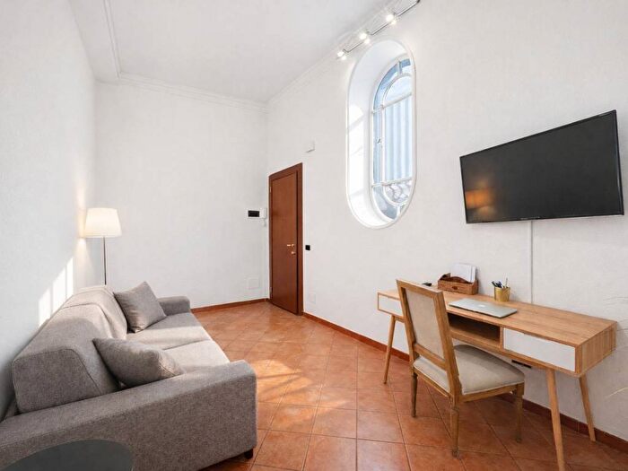 Appartamento bilocale in affitto in Via Gaspare Rosales, Garibaldi Corso Como, Milano