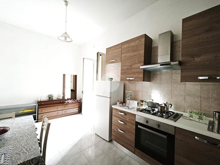 Appartamento bilocale in vendita in Via Visone, Caivano