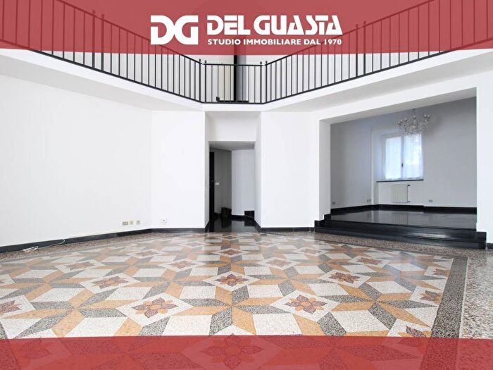 Appartamento con 6 locali in affitto in Via Pontini, Albaro, Genova