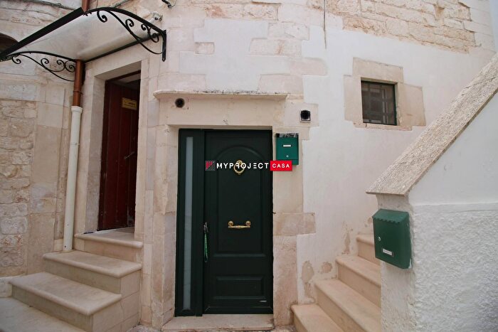 Appartamento monolocale in affitto in Via Arco Fumarola, Martina Franca