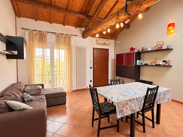 Appartamento bilocale in vendita in Viale Anconetta, Vicenza