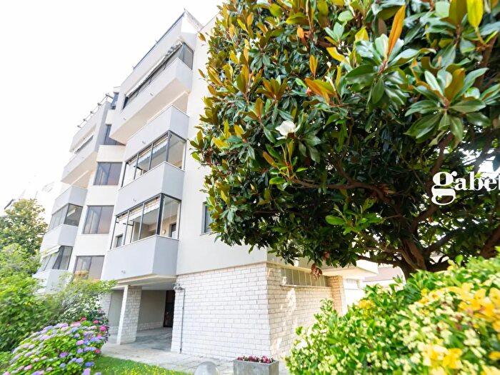 Appartamento trilocale in vendita in Via Marche B, Pieve Emanuele