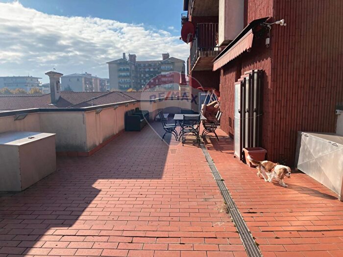 Appartamento trilocale in vendita in Via Cappuccini, Bergamo