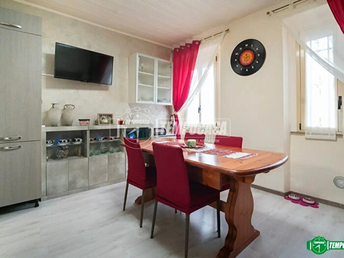 Appartamento trilocale in vendita in Via XI Febbraio, Triuggio