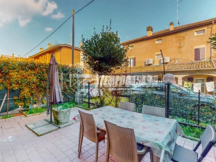 Casa quadrilocale in vendita in Via Mavora, Castelfranco Emilia