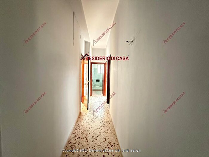 Appartamento con 6 locali in vendita in Piazza G Abbate Lascari Pa Italia, Lascari