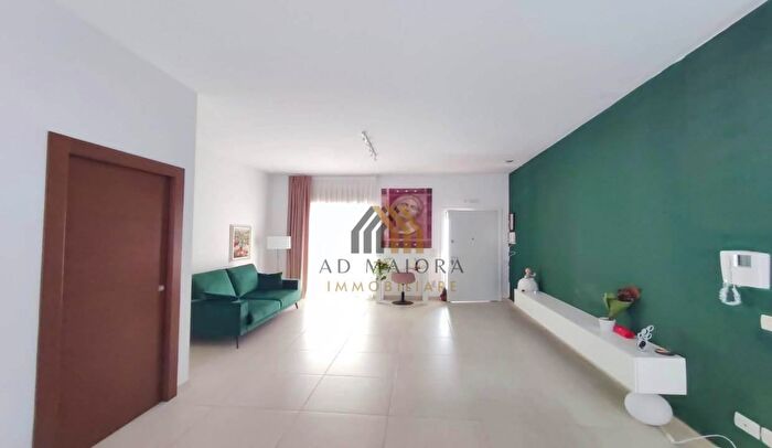 Appartamento trilocale in vendita in Bitonto