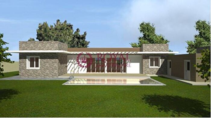 Casa quadrilocale in vendita in Viale Tirreno, Livorno