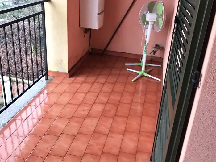 Appartamento bilocale in affitto in Via del Lucino, Sannazzaro De Burgondi