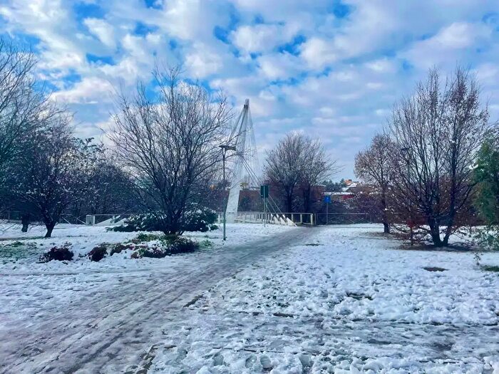 Appartamento bilocale in vendita in Casalecchio Di Reno