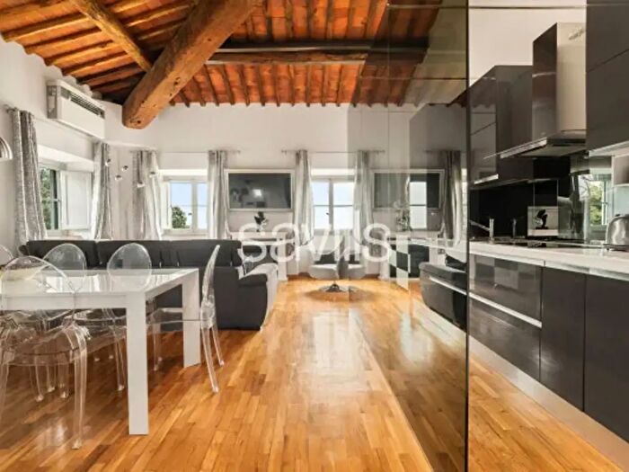 Appartamento con 6 locali in vendita in Via di Matraia, Capannori