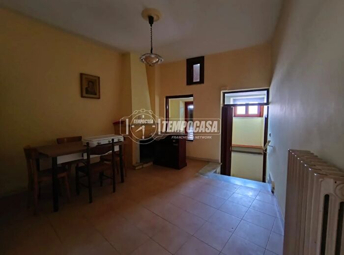 Appartamento trilocale in vendita in Via Castello, Montefalcione