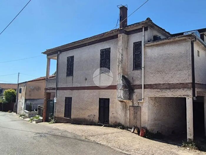 Casa con 5 locali in vendita in Via Colle Cottorino, Frosinone