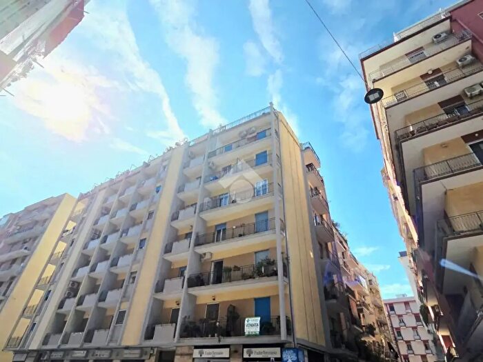 Appartamento trilocale in vendita in Via Bottalico, Bari