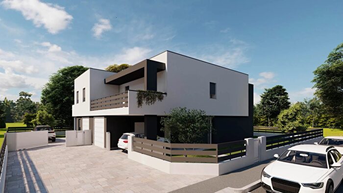 Casa con 9 locali in vendita in Via Pertini Camponogara, Camponogara