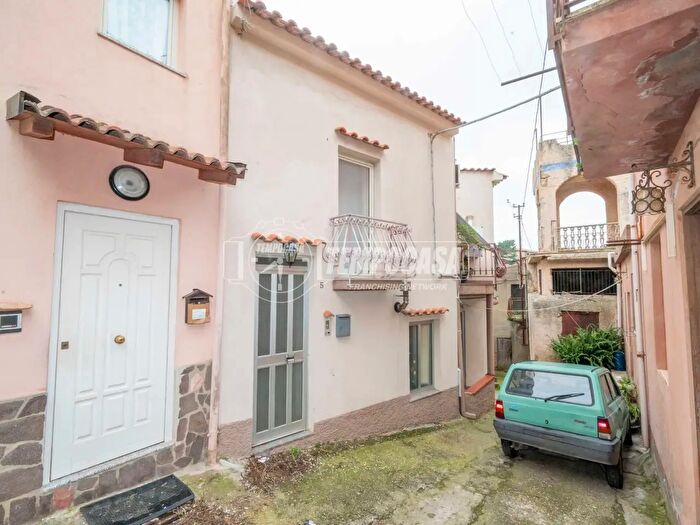 Casa trilocale in vendita in Via San Giovanni Battista, Messina