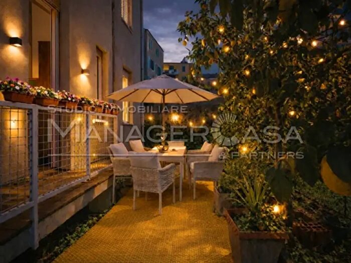 Appartamento con 5 locali in vendita in Via Tuia, Rapallo