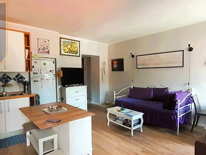 Appartamento con 6 locali in vendita in Via a Genovesi, Sant'Elia Fiumerapido