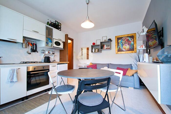 Appartamento bilocale in vendita in Via Tintoretto, Sirmione